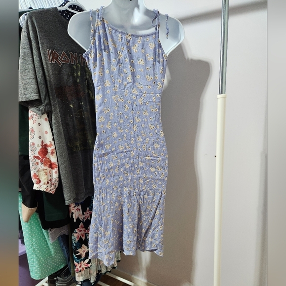 D&M dress - Picture 4 of 7